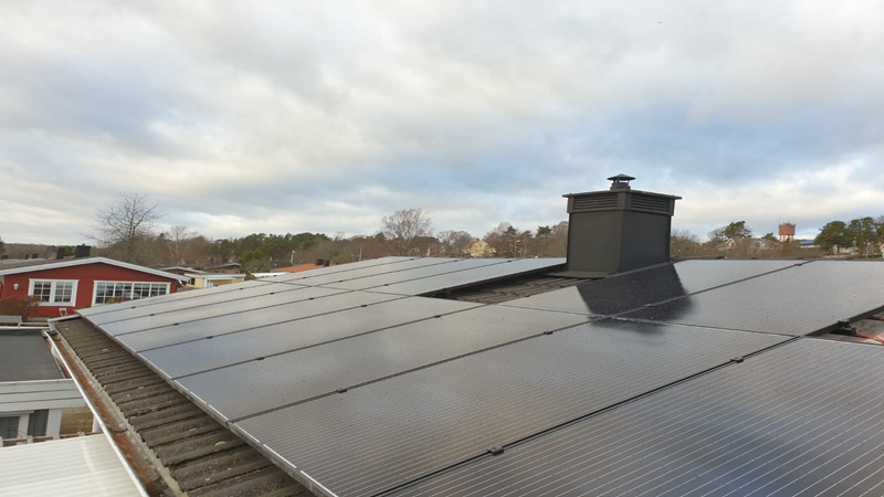 Poland Rooftop Solar System 30KW with Batterie Back Up