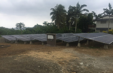 50KW hybrid solar energy storage system with Poly 350wp solar panels in Vanuatu